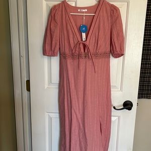 NWT Blush rose women’s size small dress short sleeve dress with tie front